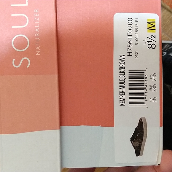 Naturalizer SOUL Mules - Picture 6 of 6